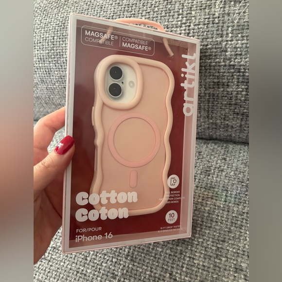 Brand New Artikl iPhone 16 Case – Cotton Pink | MagSafe Compatible - Picture 4 of 4